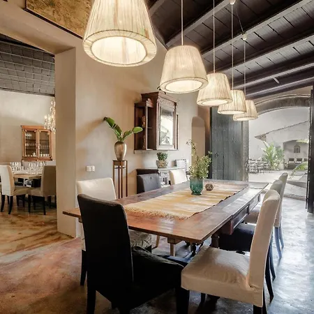 Masia Victoria - Luxe Private Manor * 锡切斯