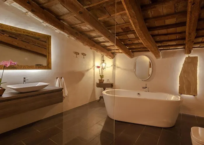 Vila Masia Victoria - Luxe Private Manor